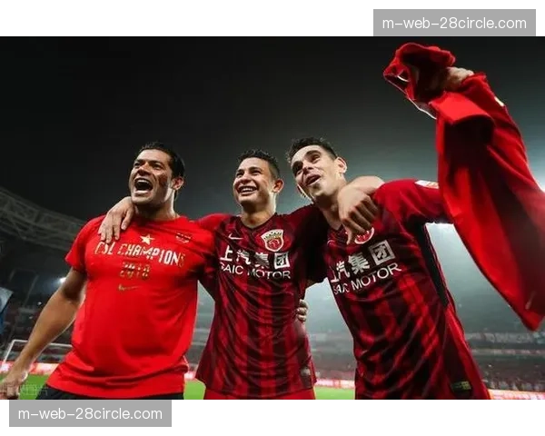 奥斯卡鲍勃转会富勒姆获新生 英超薪资架构中年轻球员投资升温 奥斯卡鲍勃转会富勒姆获新生 英超薪资架构中年轻球员投资升温