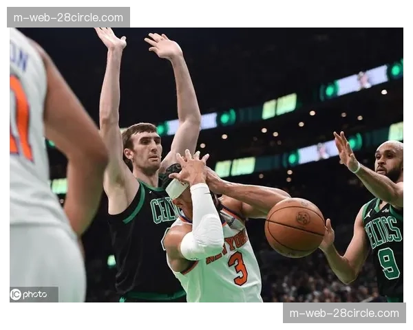 凯尔特人防守效率105.5联盟榜首 怀特成功干扰投篮后卫第一